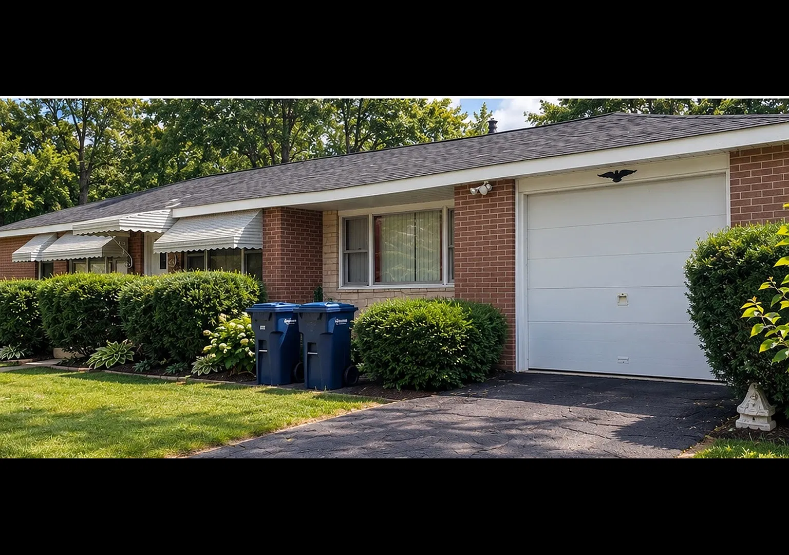 3 bed, 1095 sqft, $2,250 — Photo 1