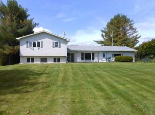 5520 Maple St., Millersburg, MI 49759