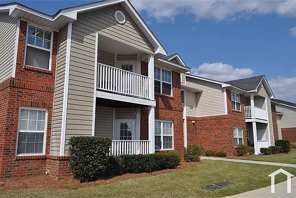 2nd image of 3608 Ireland Dr