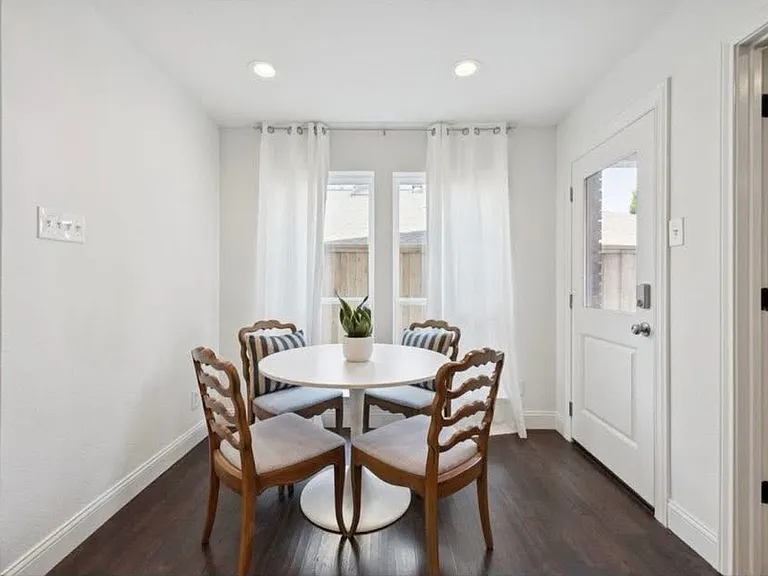 9346 Highedge Cir — Photo 5
