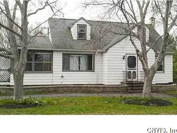 4306 Ridge Rd, Seneca Falls, NY 13148