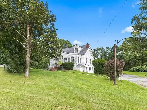 756 Sergeant Palmateer Way APT 3, Wappingers Falls, NY 12590