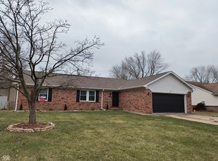249 Lori Ann Dr, Whiteland, IN 46184