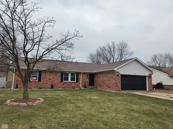 249 Lori Ann Dr, Whiteland, IN 46184