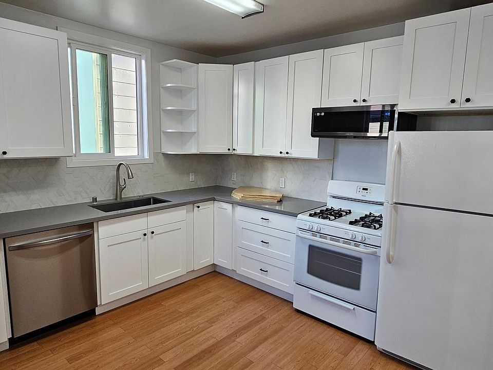 1st image of 2685 Bryant St
