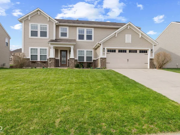 5307 Misthaven Ln, Greenwood, IN 46143