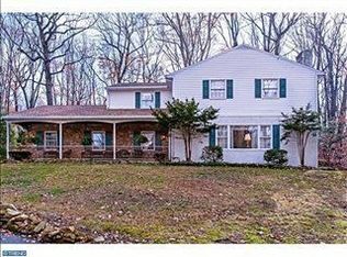 739 Country Club Rd, Phoenixville, PA 19460