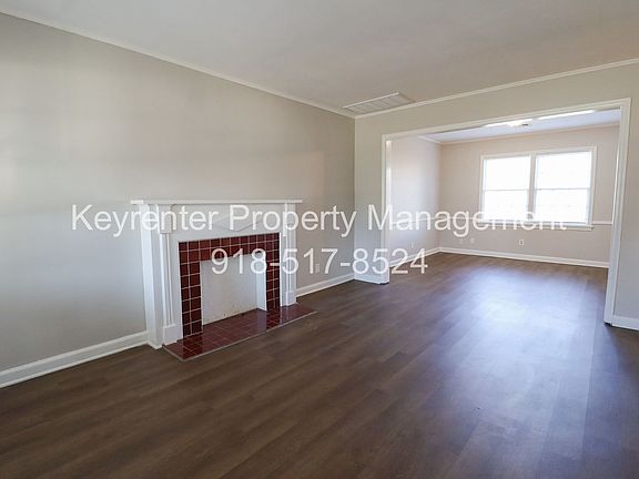 3rd image of 723 N Gary Pl