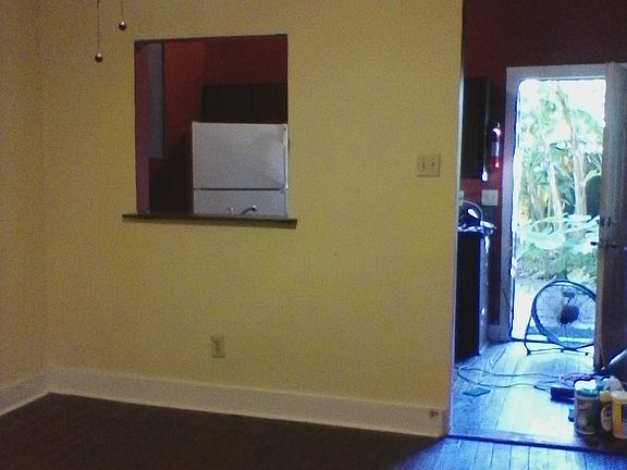 3rd image of 1824 Burgundy St