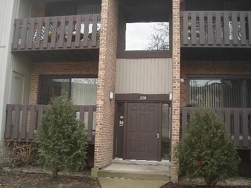 1st image of 328 Sheridan Dr APT 1E