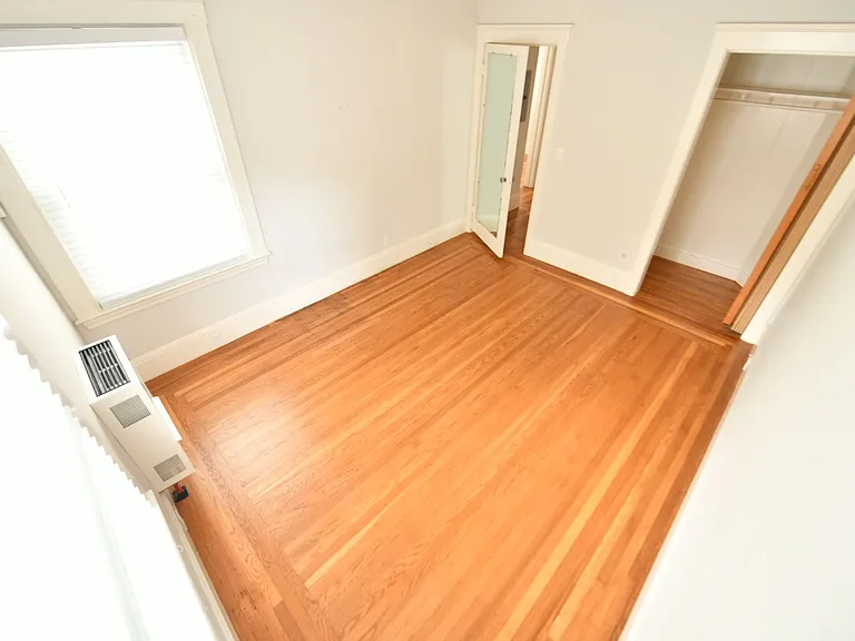 3733 Grand Ave — Photo 20