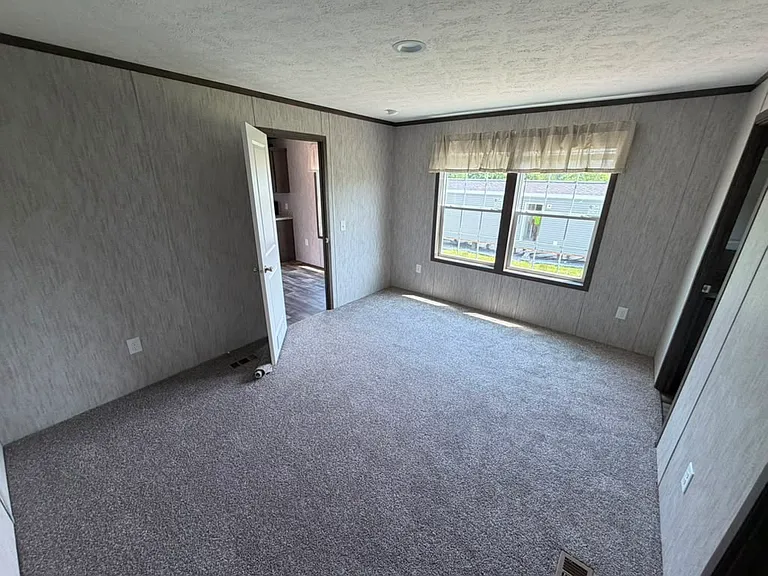 269 Brian Ln — Photo 14