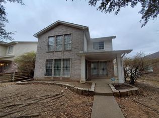 2363 Summit Ln, Dallas, TX 75227