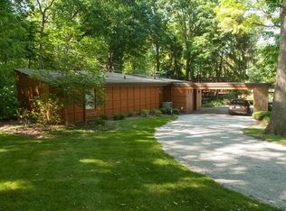 346 Hollowood Dr, West Lafayette, IN 47906