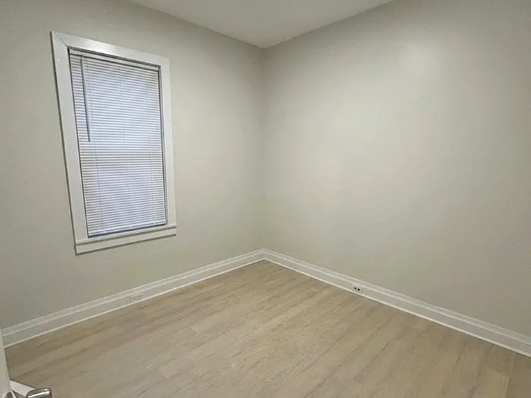 64 Van Buren St #1 — Photo 4