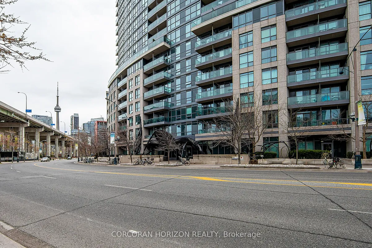 Building Photo - 231 Fort York Blvd #2108