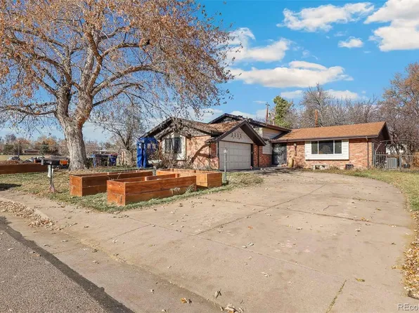 8487 W 24th Avenue, Lakewood, CO 80215