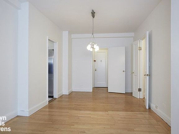 4th image of 433 E 57th St #11A