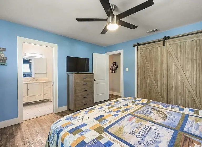 1214 Amanda Cir — Photo 12