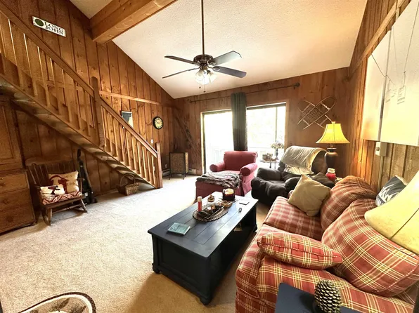 2D Dover Green Loop, Dover, VT 05356