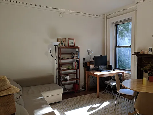 Rented by Owner | media 11