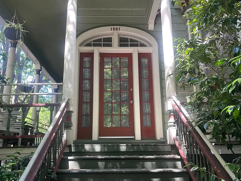 1301 G St — Photo 1