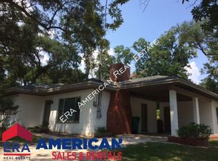 38 Meigs Dr, Shalimar, FL 32579