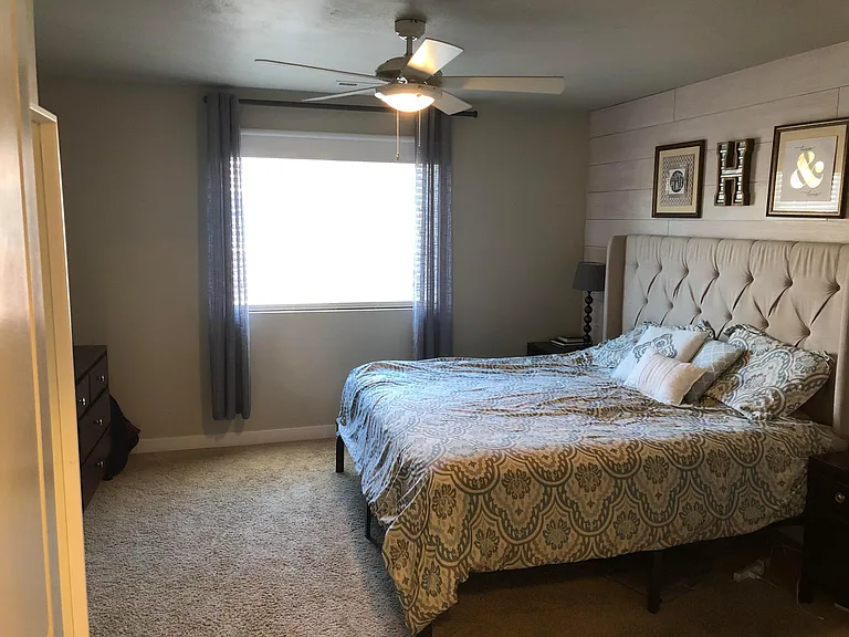 1087 W Stonehaven Dr — Photo 8