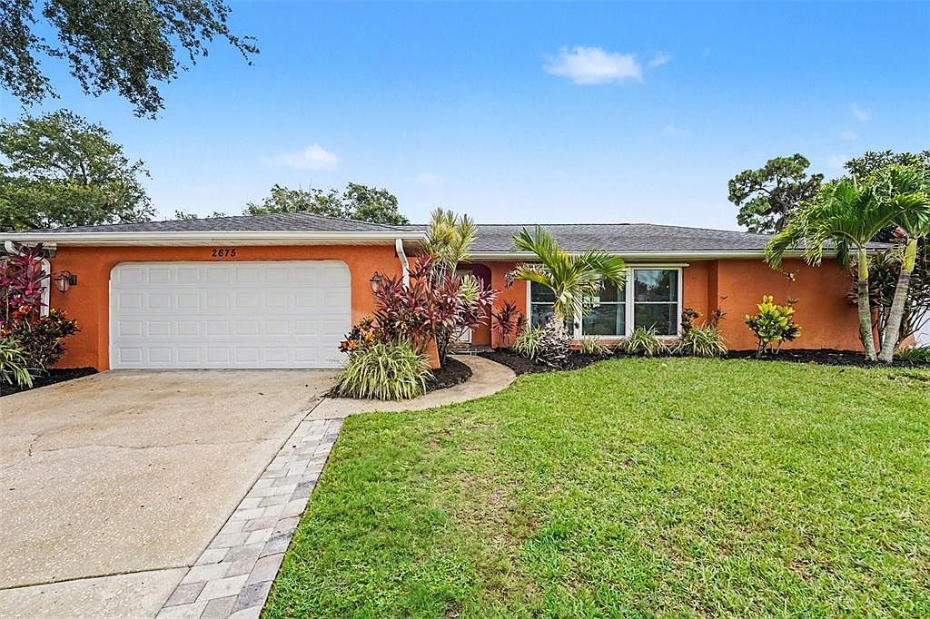 2675 Red Oak Ct
