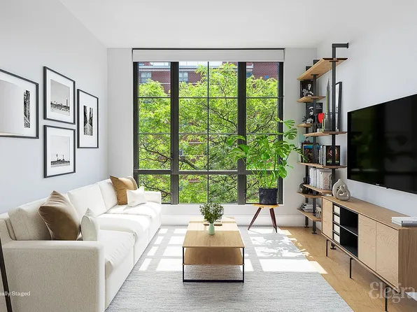 438 E 12th St #4L, New York, NY 10009