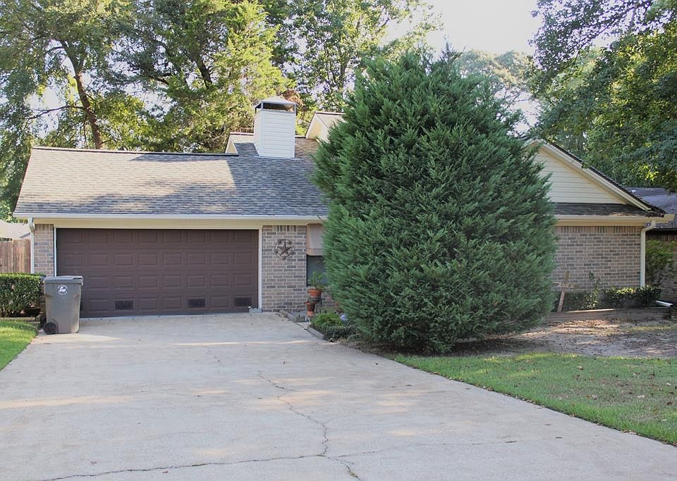 1st image of 408 Forest Creek Dr
