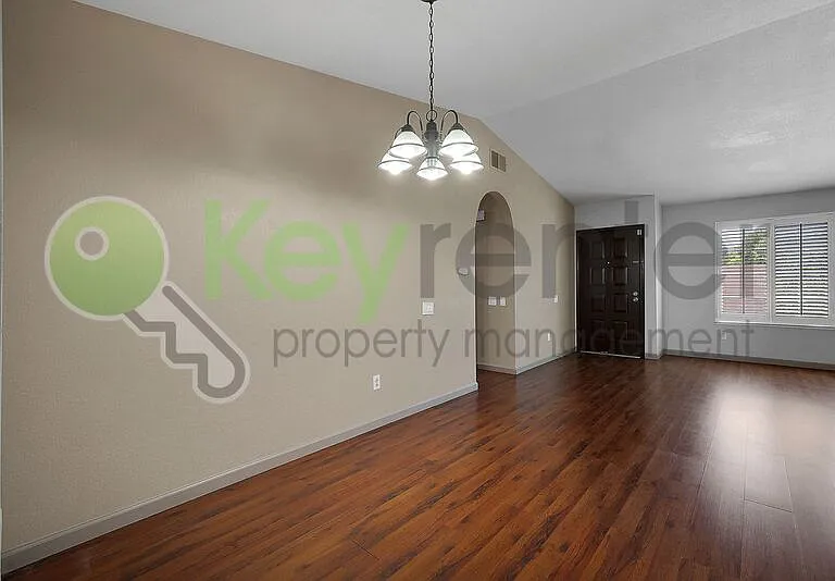 7137 Reyn Oaks Way — Photo 8