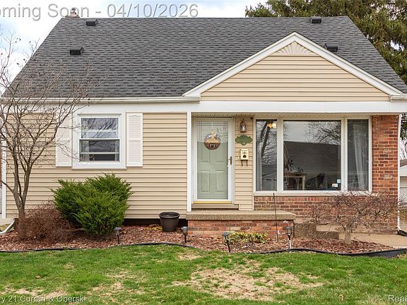 2nd image of 9625 Ruth Ave