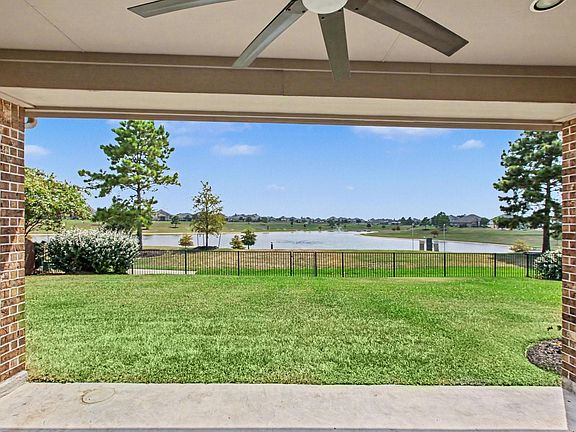 3rd image of 7415 Laguna Lake Dr