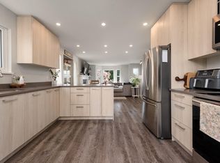 20373 115th Ave, Maple Ridge, BC V2X 9H5