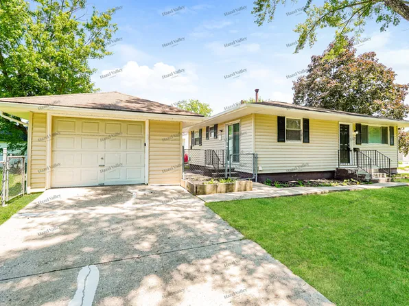3165 Hillgate Rd, Columbus, OH 43207