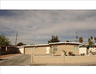 1st image of 2400 Chapman Dr