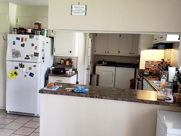 4th image of 2818 Nina Dr