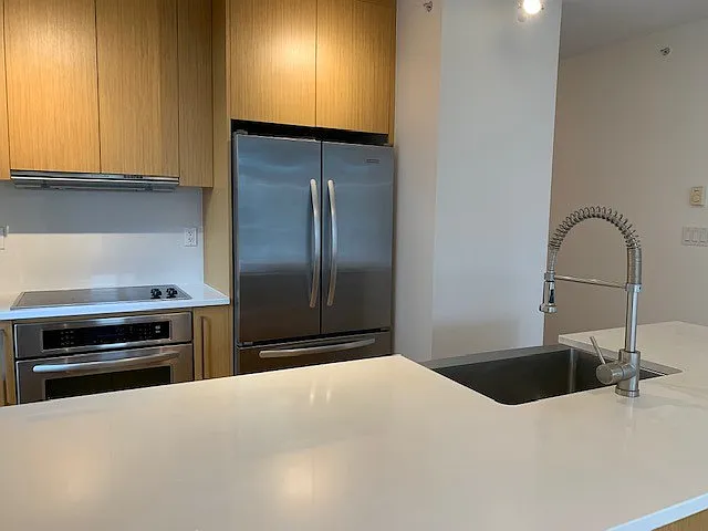251 E 7th Ave #607 — Photo 4