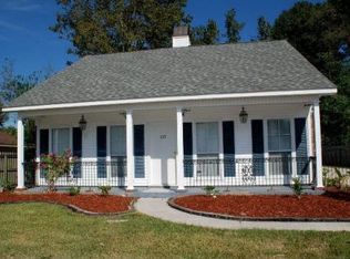 225 Carolyn Ave, Denham Springs, LA 70726