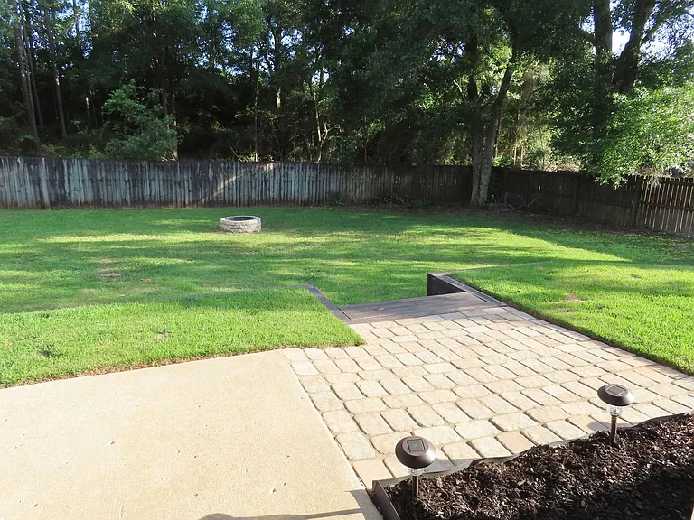 9471 Homestead Dr S — Photo 24