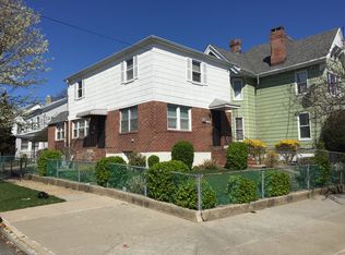 21855 101st Ave, Queens Village, NY 11429