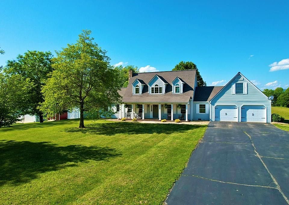 1st image of 630 Colecrest Dr