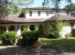 124 N Manton Ln, Castle Hills, TX 78213