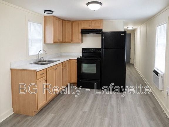 3rd image of 1012 Delcambre Rd Lot W