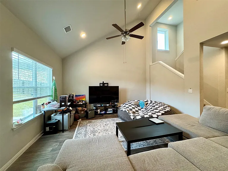 10921 Gonzales Ranger Pass — Photo 17