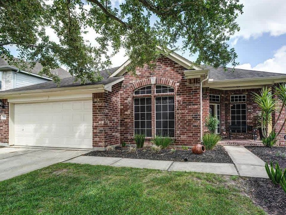 1st image of 3527 Pine Valley Dr