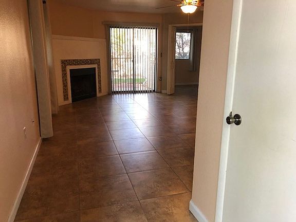 2nd image of 2140 Pinetop Ln Unit 101