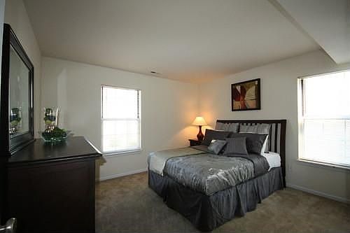 2nd image of 1116 Bonhomme Lake Dr APT A