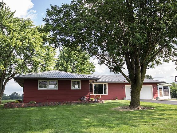 2nd image of 8770 N County Road 1840e